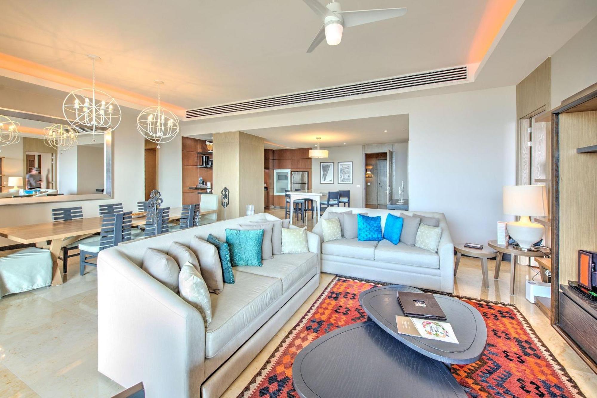 The Grand Luxxe Three Bedroom Spa Suite 누에보 바야르타 외부 사진