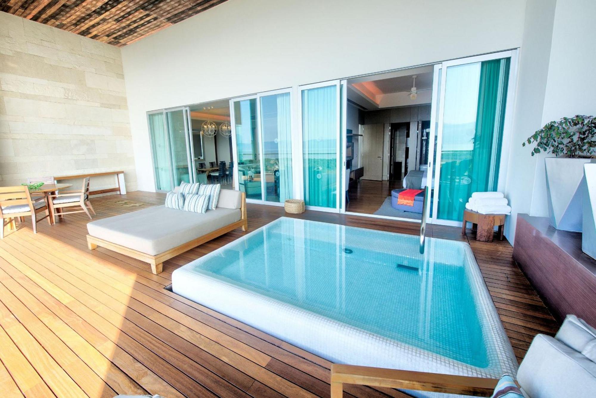 The Grand Luxxe Three Bedroom Spa Suite 누에보 바야르타 외부 사진